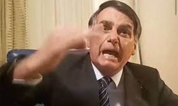 O inferno astral de Bolsonaro