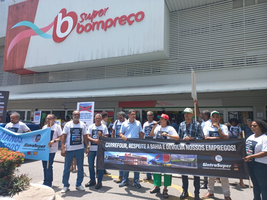 Ato do SintraSuper contra o Carrefour tem apoio da CTB e de vários sindicatos