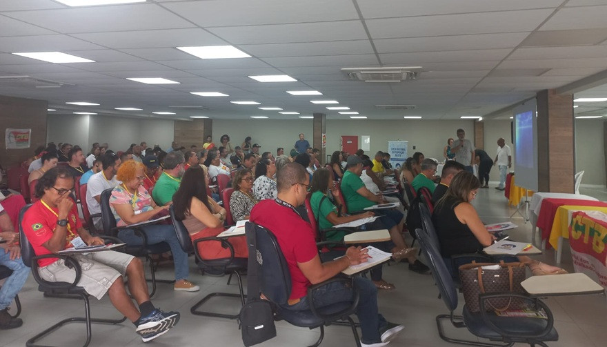 Curso da CTB começa com aula de história, análise de conjuntura e ação sindical