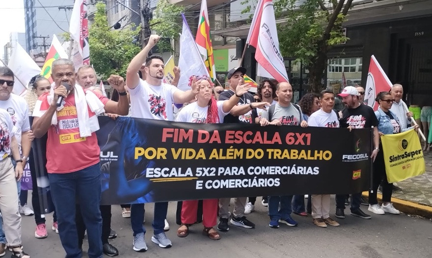 Caminhada e Carta de Caxias encerram encontro de comerciários da CTB