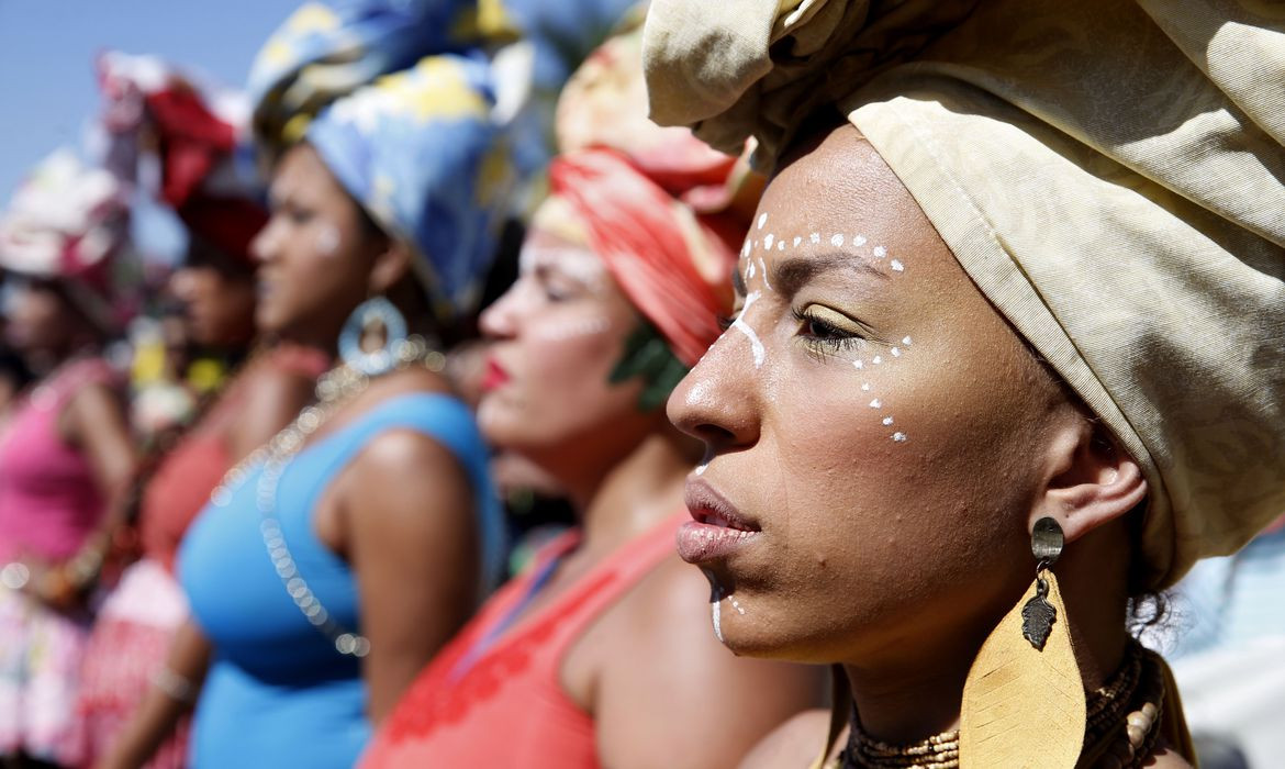 Mulheres têm conquistas, mas caminho ainda é longo para igualdade