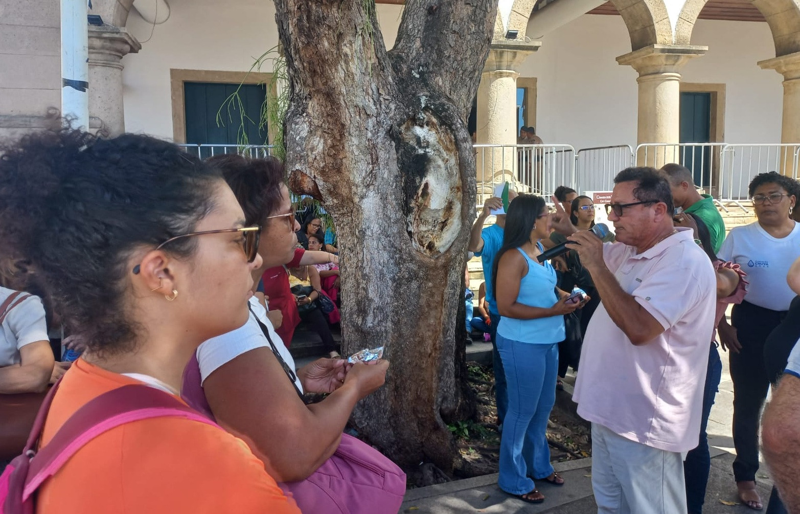 Sindseps critica projeto do prefeito; CTB e Rui Oliveira se solidarizam