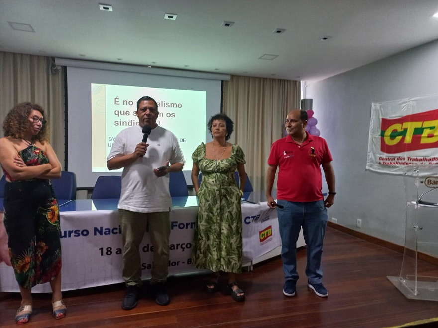 Para formar dirigentes e vencer os desafios, CTB inicia curso nacional na Bahia