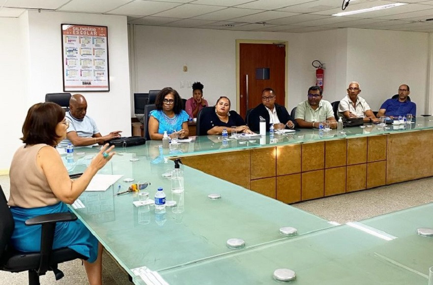 APLB negocia pautas na rede estadual e vigia votação na Câmara de Salvador