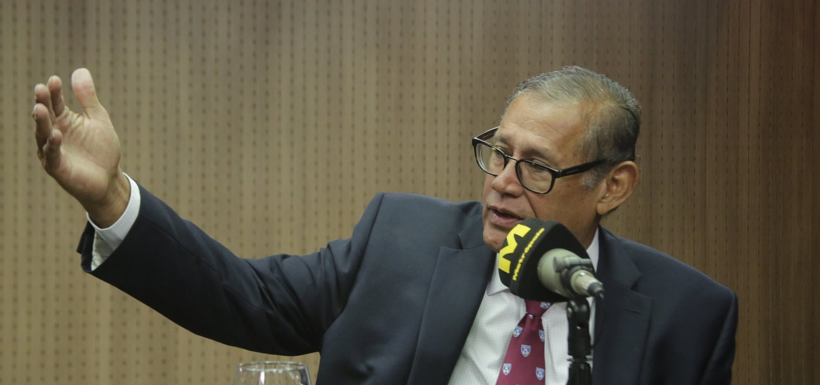 Badaró defende confinamento e alerta para baixo índice de testes de Covid-19 no Brasil
