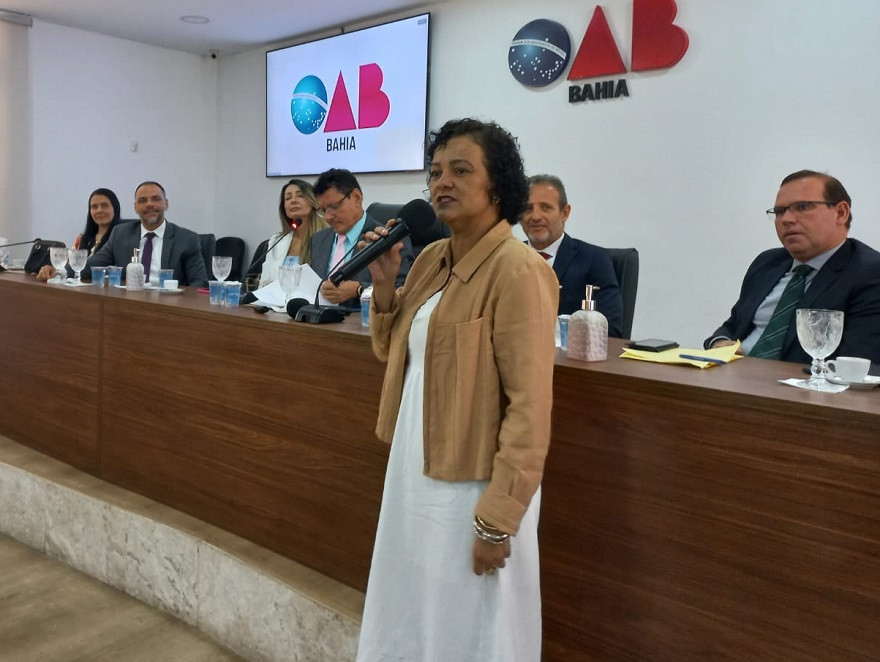 Na OAB, Rosa de Souza exalta Justiça do Trabalho e critica reforma trabalhista