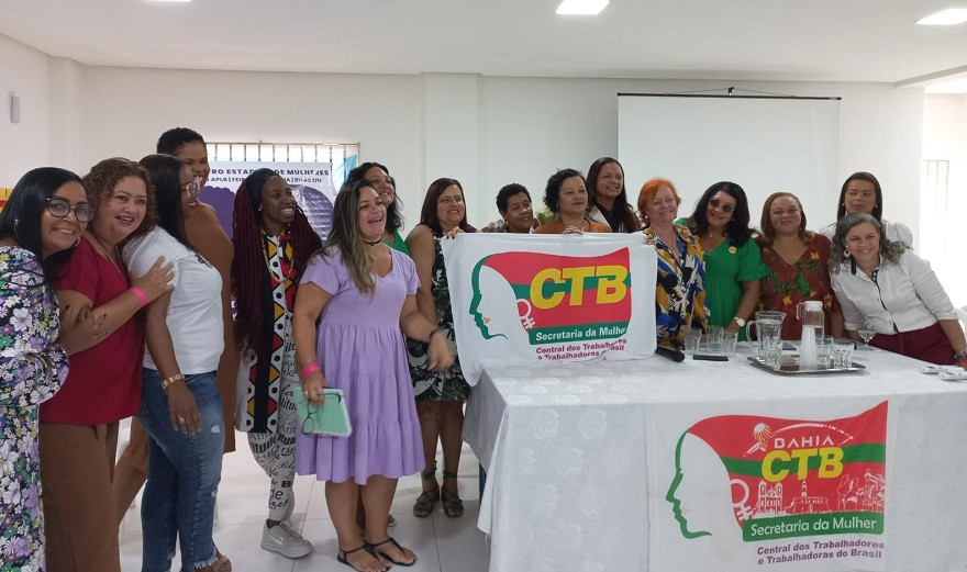 Encontro de mulheres debate e define ações para CTB Bahia