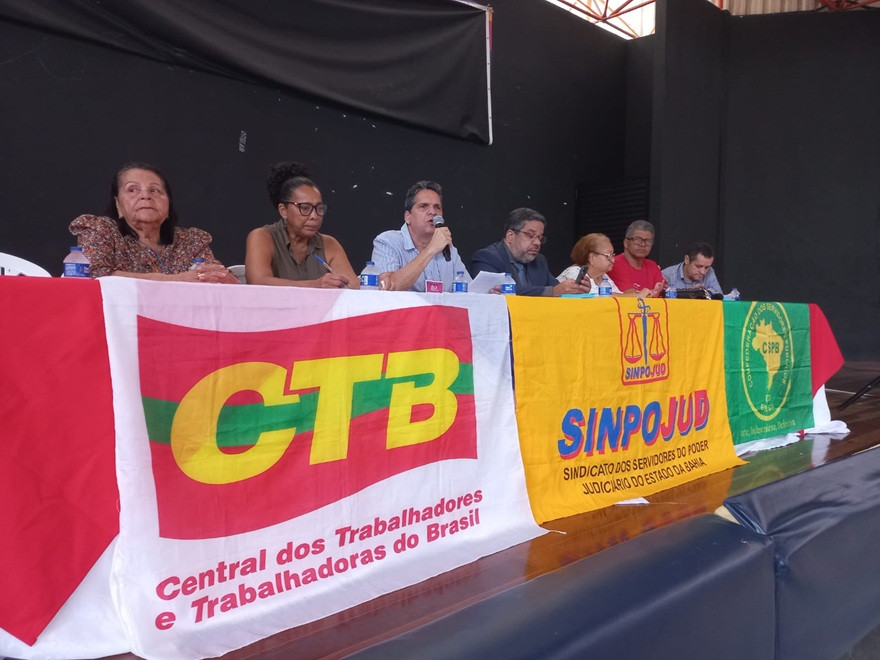 Sinpojud bate martelo: greve continua, com apoio da CTB 