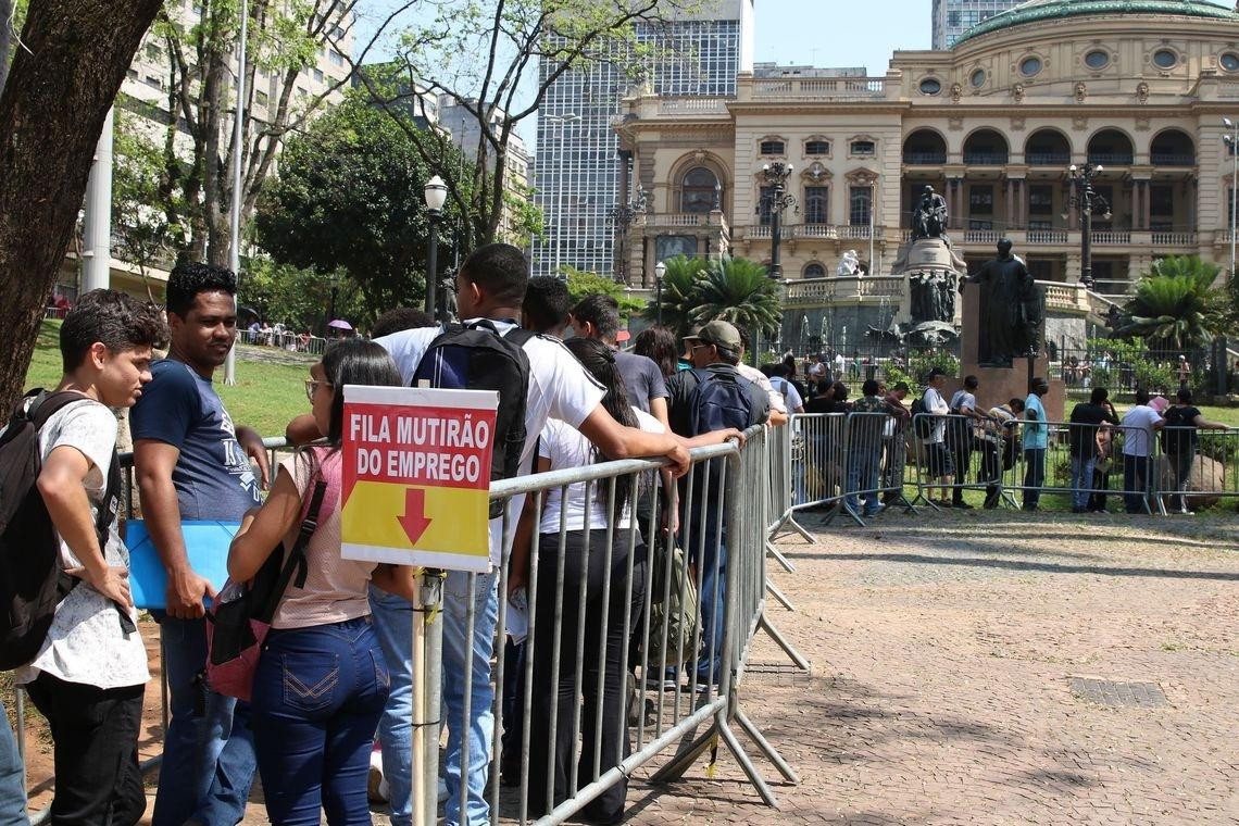 Tragédia neoliberal: mais de 50 milhões desempregados
