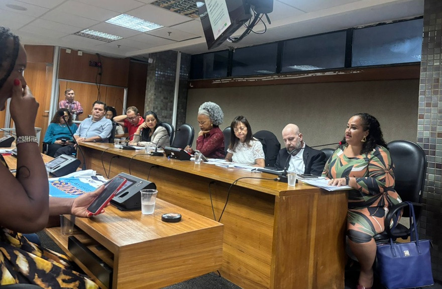 Arielma Galvão destaca papel da CTB e da APLB em seminário sobre PNE