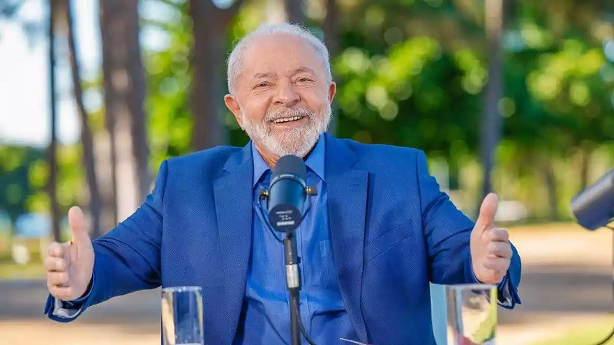 Em nova pesquisa, presidente Lula vence todos os adversários