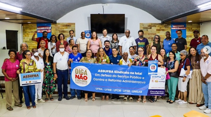 Com ASSUFBA e Alice Portugal, CTB debate reforma administrativa