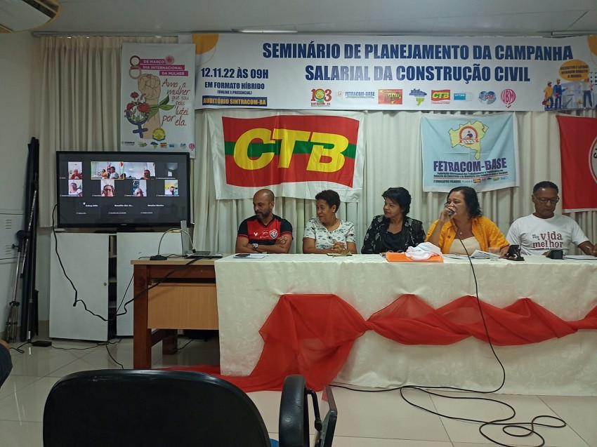 Em seminário, Rosa destaca força do SINTRACOM-BA nas lutas sindicais e populares na Bahia