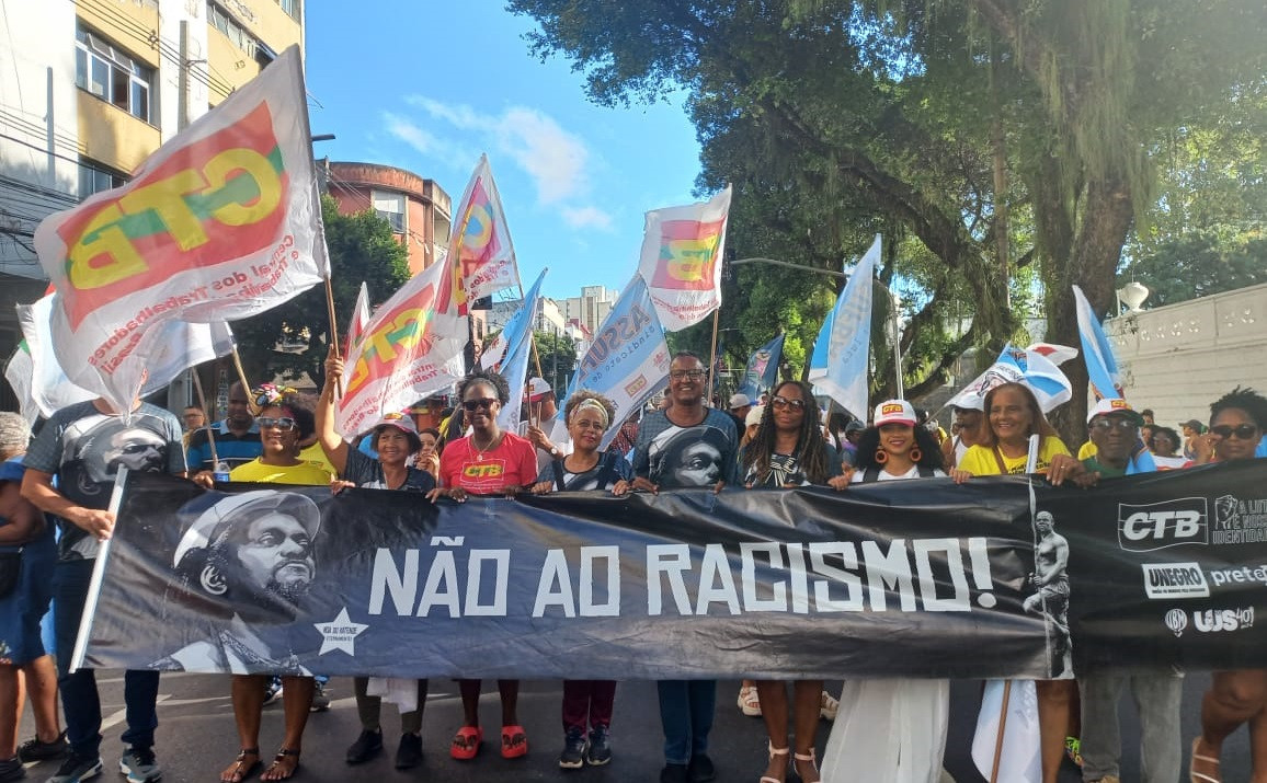 Na Marcha Zumbi-Dandara, CTB Bahia homenageia mestre Môa do Katendê