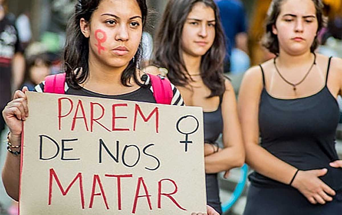 Violência contra a mulher começa com palavras, adverte campanha