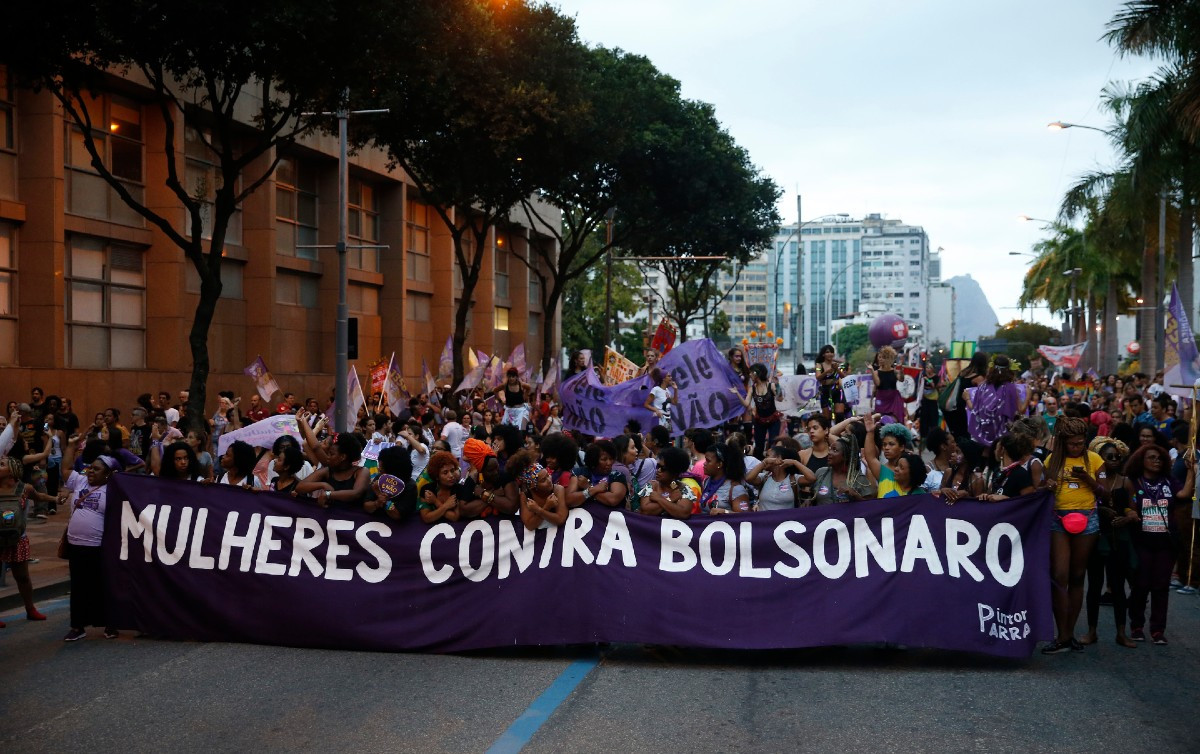 8M: mais de 40 entidades feministas assinam manifesto contra Bolsonaro