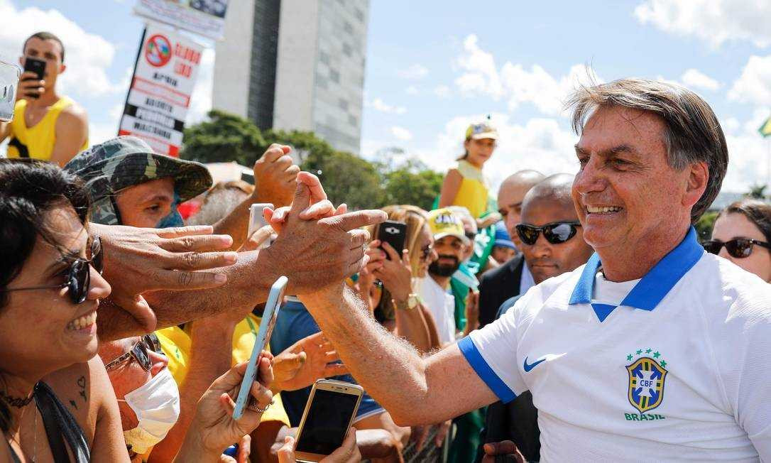 Coronavírus: estratégia de Bolsonaro subestima crise e tende ao fiasco