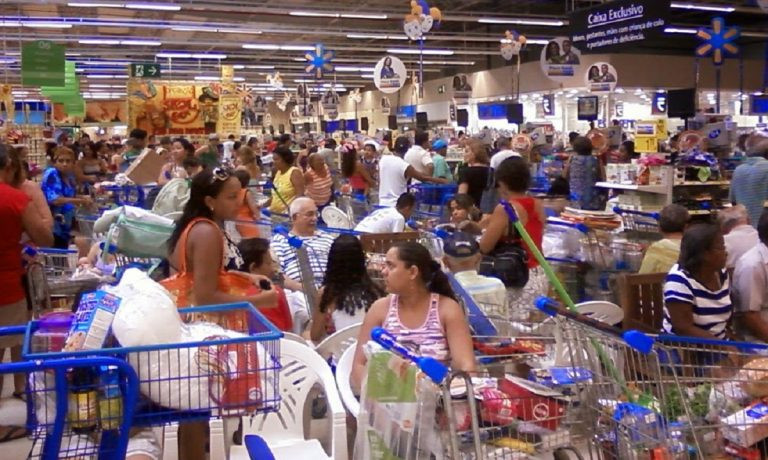 Coronavírus: SintraSuper quer mais rigor com os supermercados