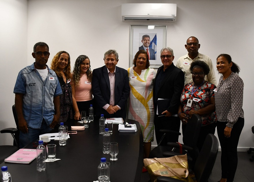 Sindsaúde Bahia dialoga com secretário Luiz Caetano 