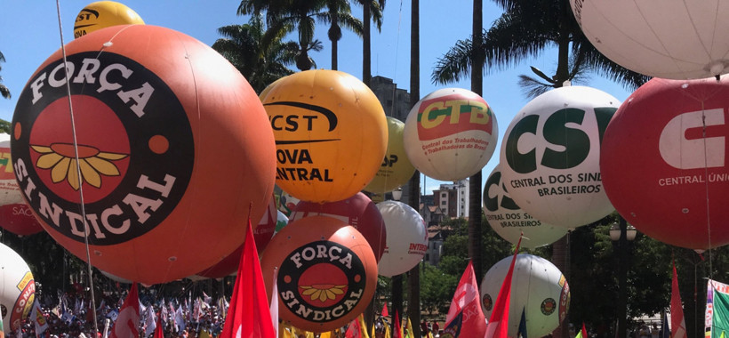 Centrais sindicais anunciam convocação da greve geral