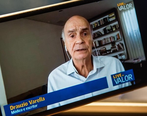 Drauzio Varella: Brasil só começará a conter a pandemia em setembro