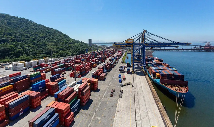 Mesmo com tarifaço do EUA, previsão é que PIB brasileiro cresça 2,3%