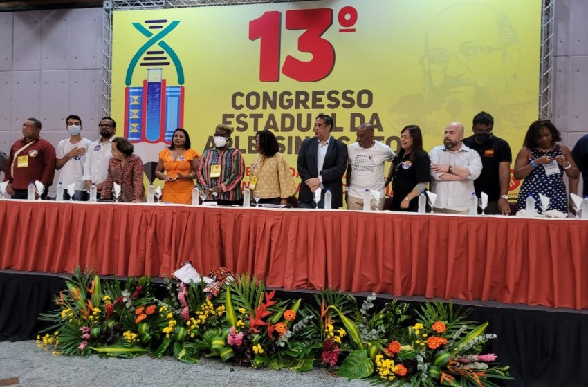 APLB-Sindicato inicia seu 13º Congresso Estadual