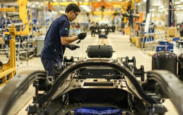 Preços ao produtor industrial subiram 10,8% em 2020